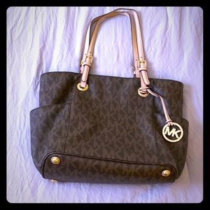 Micheal Kors Tote Purse